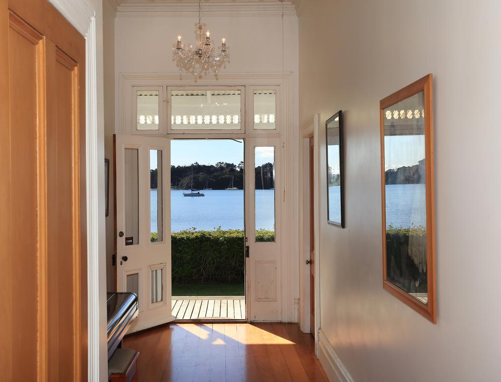 Oakura Bay Villa - Stay Waiheke Te Whau Bay Eksteriør bilde