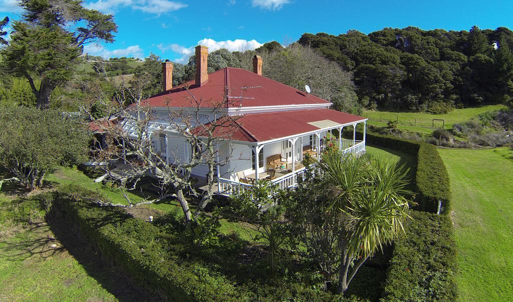 Oakura Bay Villa - Stay Waiheke Te Whau Bay Eksteriør bilde